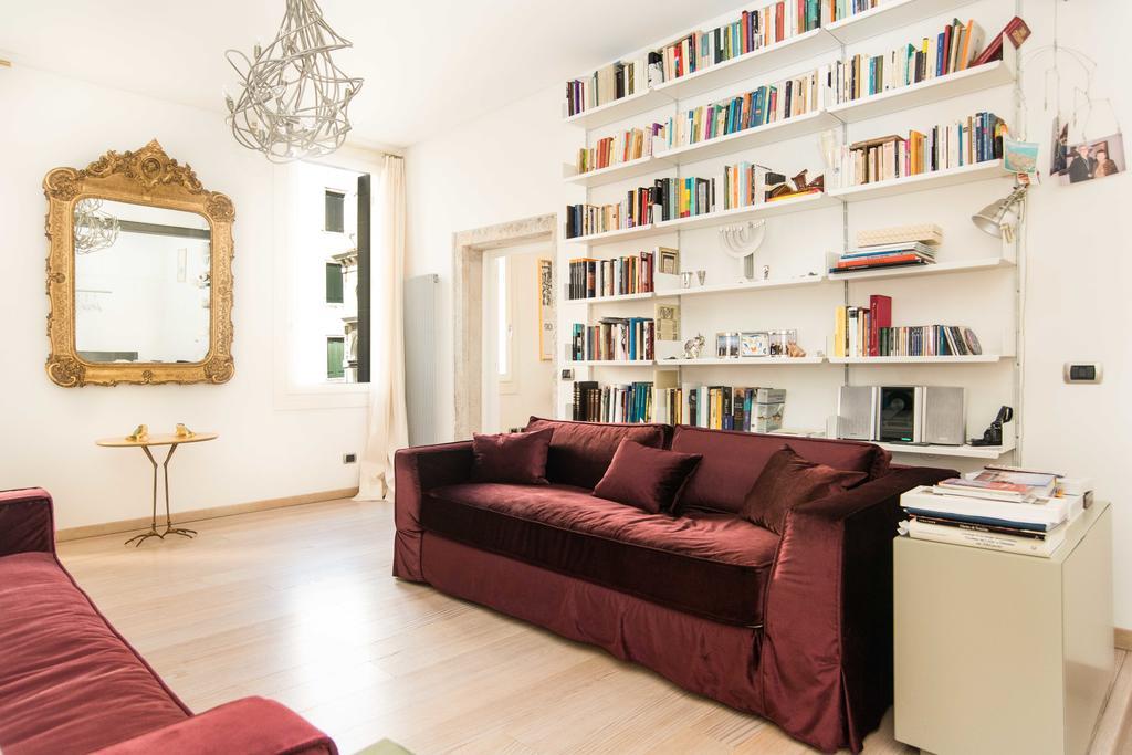 Ghetto Modern Apt For 4, Venice Apartman Kültér fotó