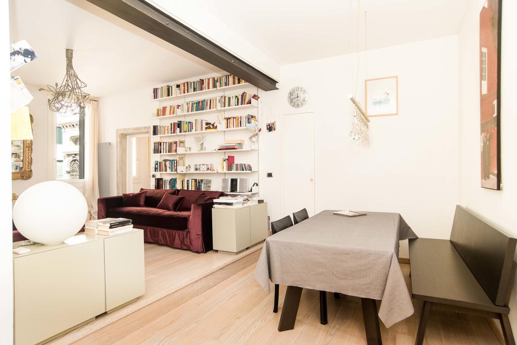 Ghetto Modern Apt For 4, Venice Apartman Kültér fotó
